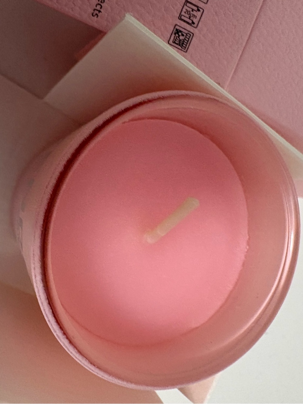 Fendi candle - Picture 5 of 6